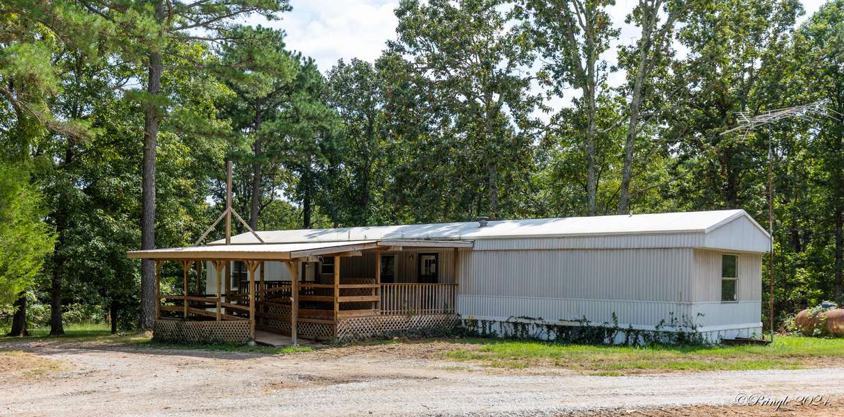 2561 County Road 5430, Willow Springs, MO 65793