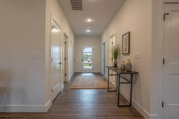 Springfield, MO 65810,5955 S Farm Rd 163 #202a