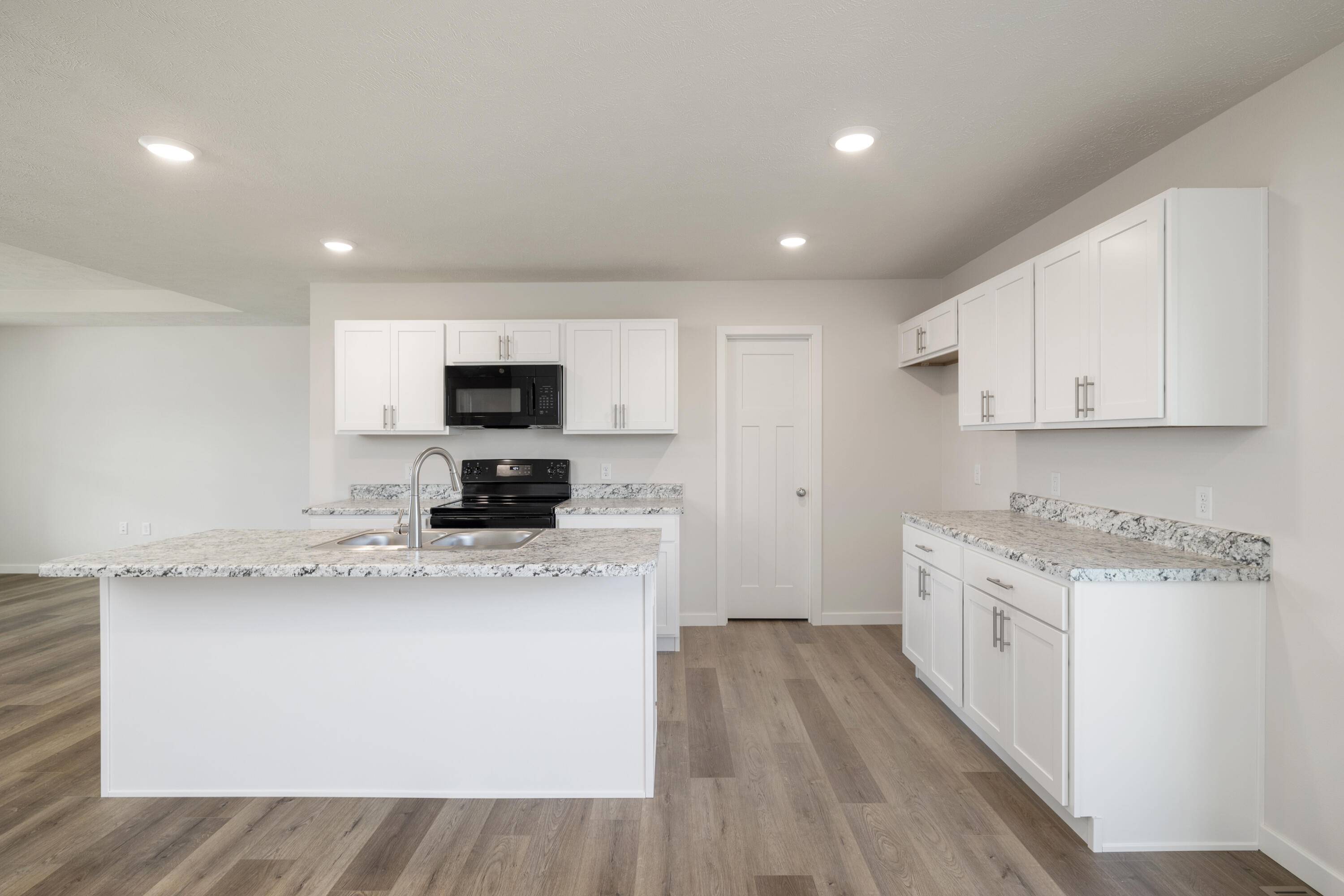 Bolivar, MO 65613,2060 S Faith CT