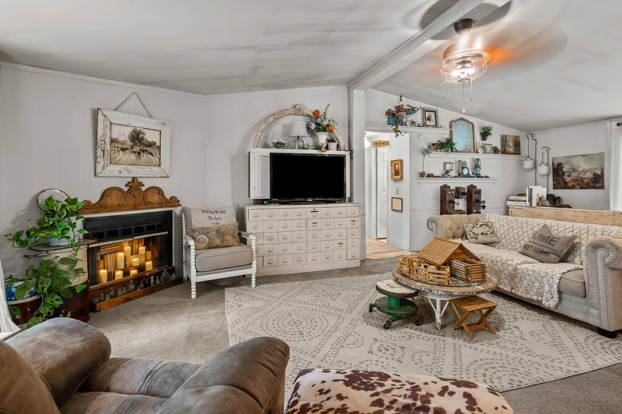 Brighton, MO 65617,1734 E 555th RD