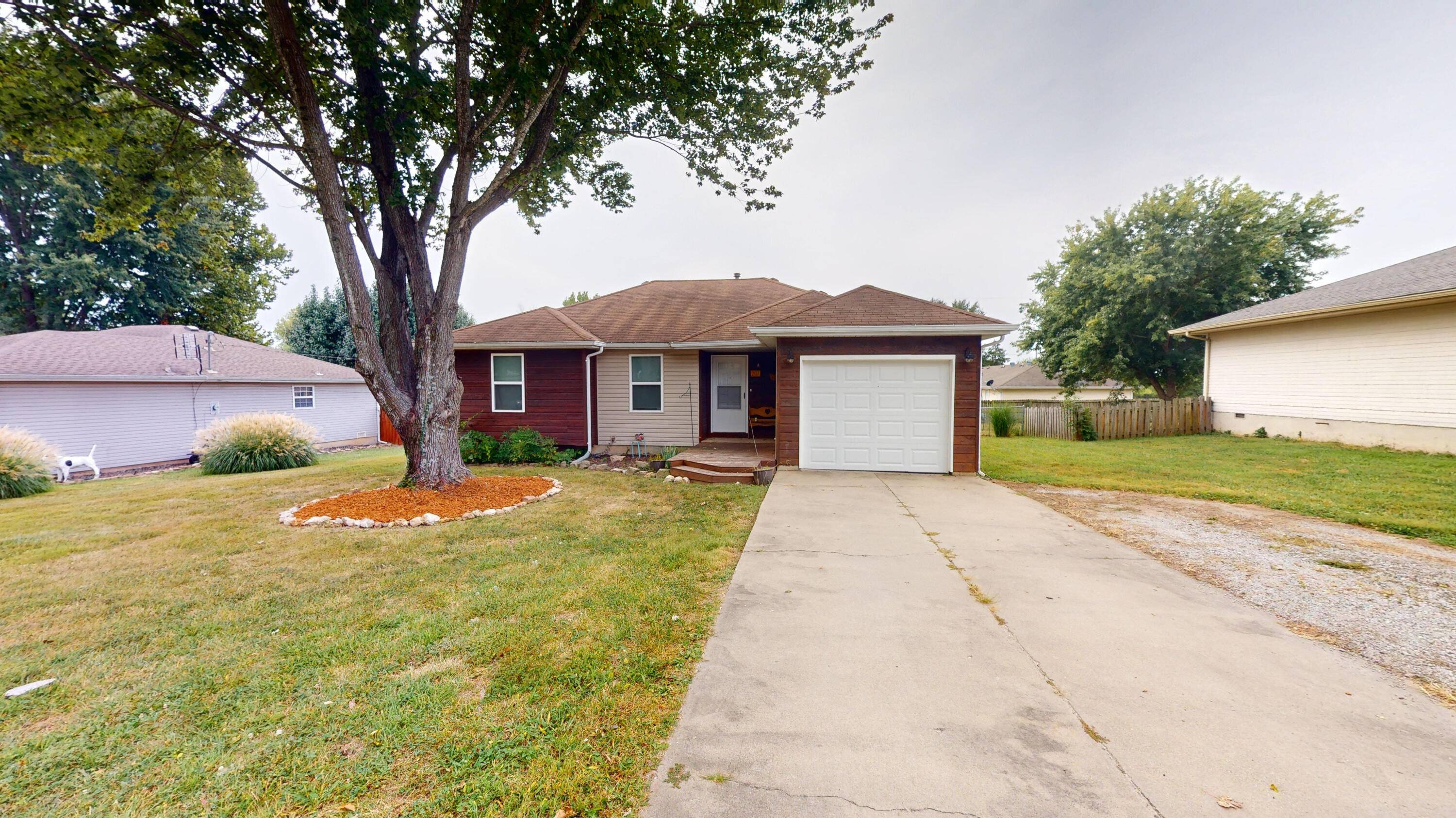 207 Glenn ST, Rogersville, MO 65742
