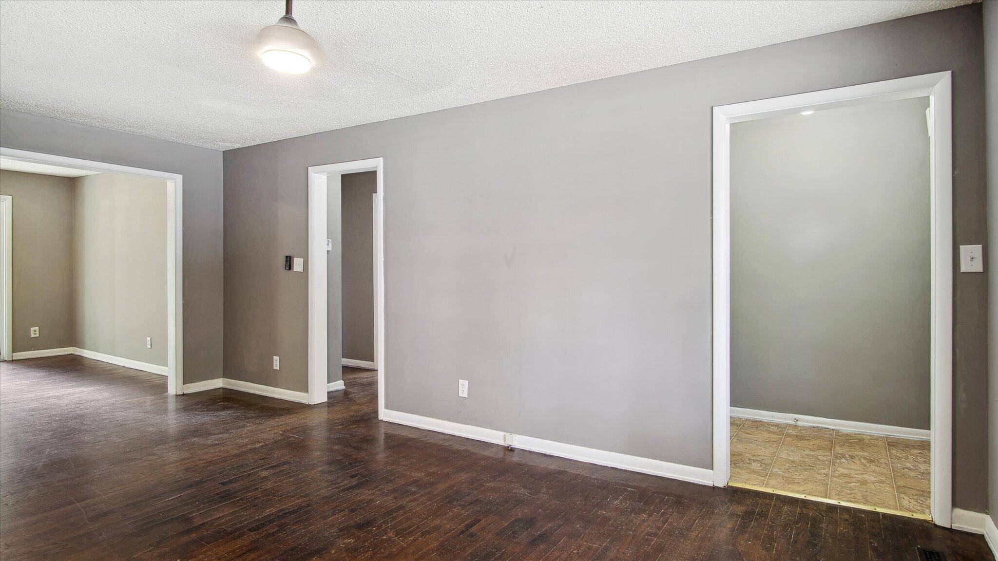 Springfield, MO 65802,616 S Wildan AVE