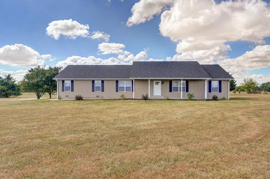 5115 S 163rd RD, Bolivar, MO 65613