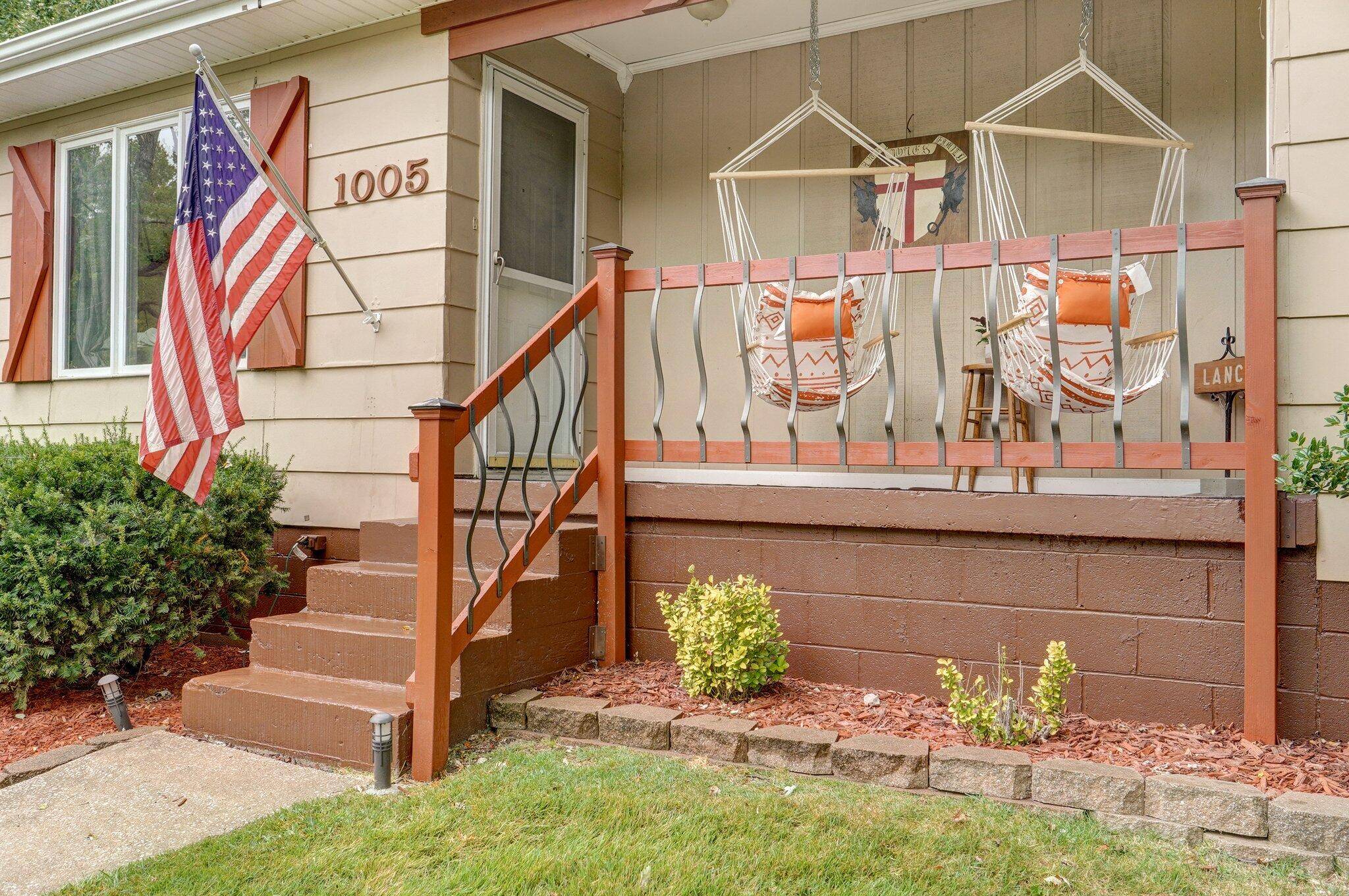Ozark, MO 65721,1005 S 3rd AVE