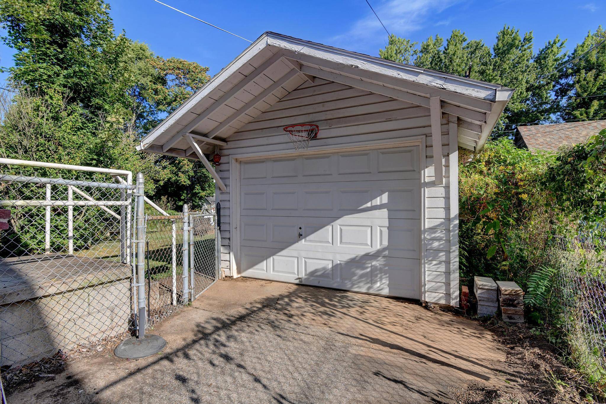 Springfield, MO 65807,541 E Loren ST