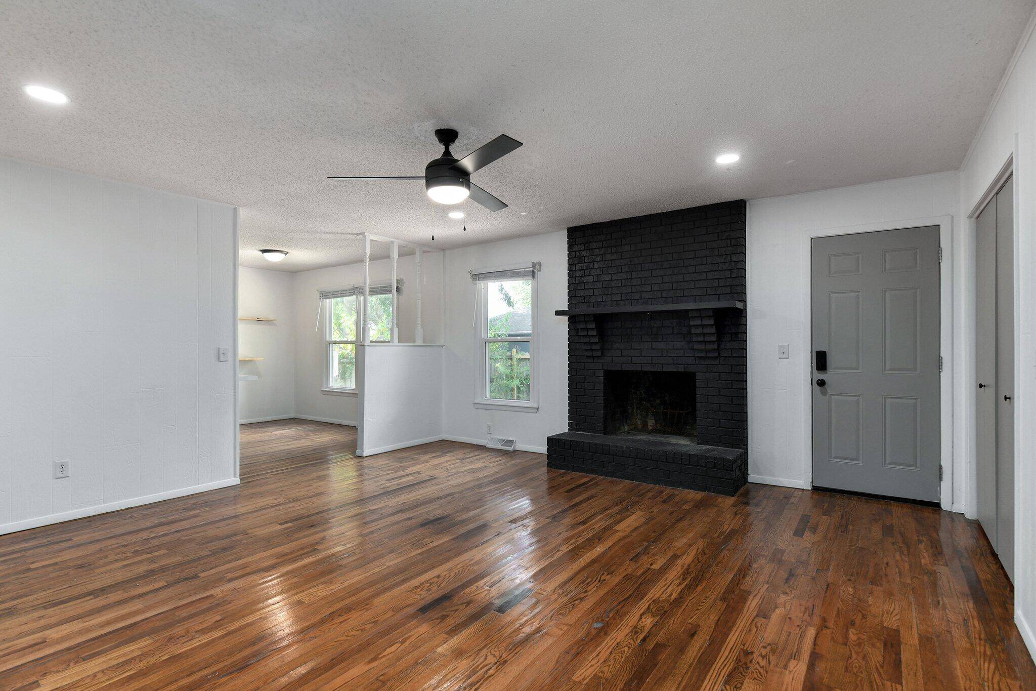 Springfield, MO 65807,2543 S Fort AVE