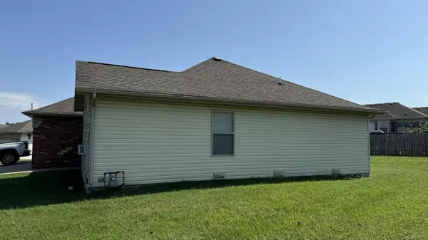 Battlefield, MO 65619,5704 S Vicksburg Battle CT