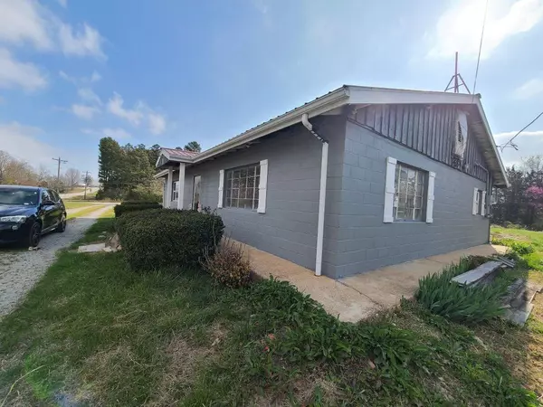 Isabella, MO 65676,9198 160 HWY