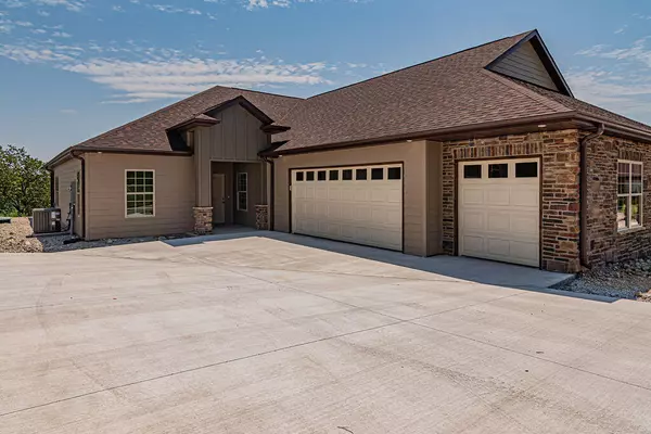 Branson West, MO 65737,162 Mountain View CIR