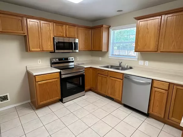 Springfield, MO 65802,710 S Hazelnut AVE