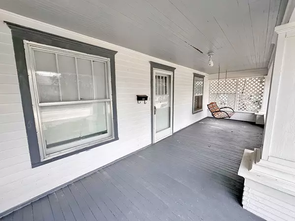 El Dorado Springs, MO 64744,1001 S Main ST