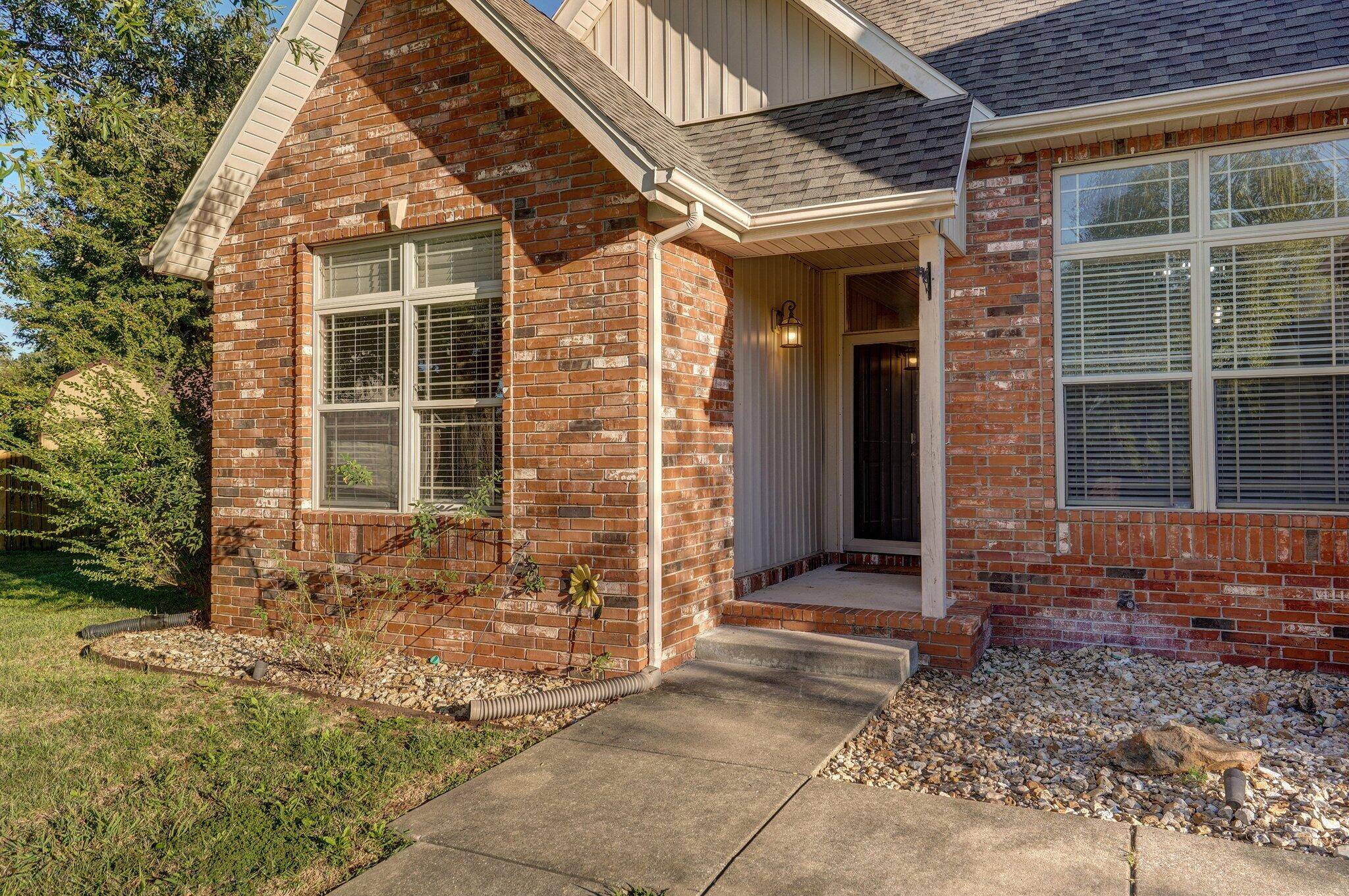 Republic, MO 65738,415 E Mitchell CT