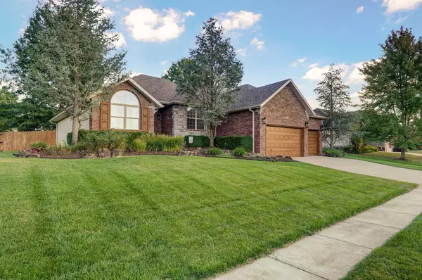 Nixa, MO 65714,614 N Tucker Bay CIR
