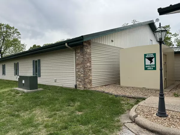 Ridgedale, MO 65739,230 Lakecrest DR