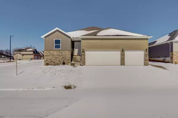 1633 E Macon ST,  Republic,  MO 65738