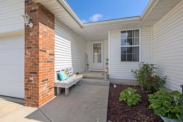 Clever, MO 65631,101 Canon AVE