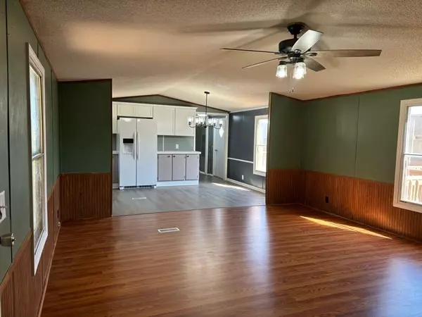 Taneyville, MO 65759,349 Howell DR