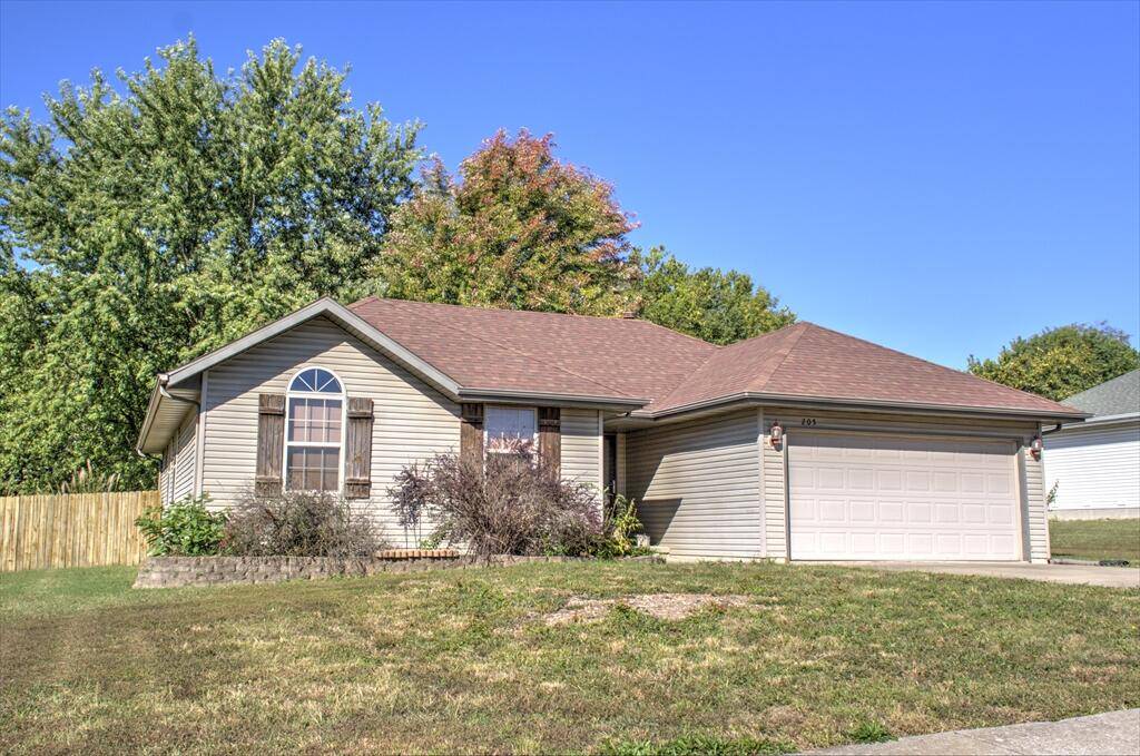 205 Deer Run, Willard, MO 65781