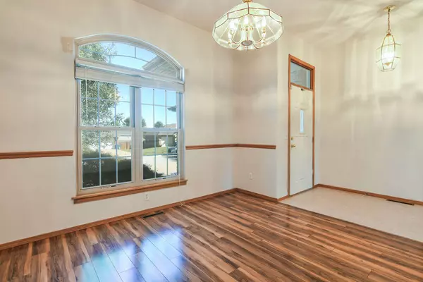 Nixa, MO 65714,401 S Kendall CT