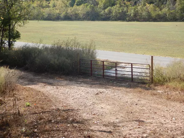 Seneca, MO 64865,000 Old 60 Drive Tract 2