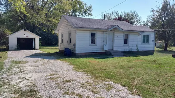 670 N Meteor AVE,  Springfield,  MO 65802