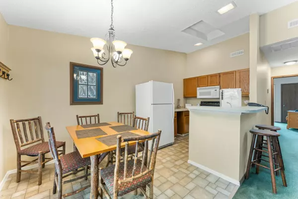 Kimberling City, MO 65686,225 Ozark Mountain Resort DR #44