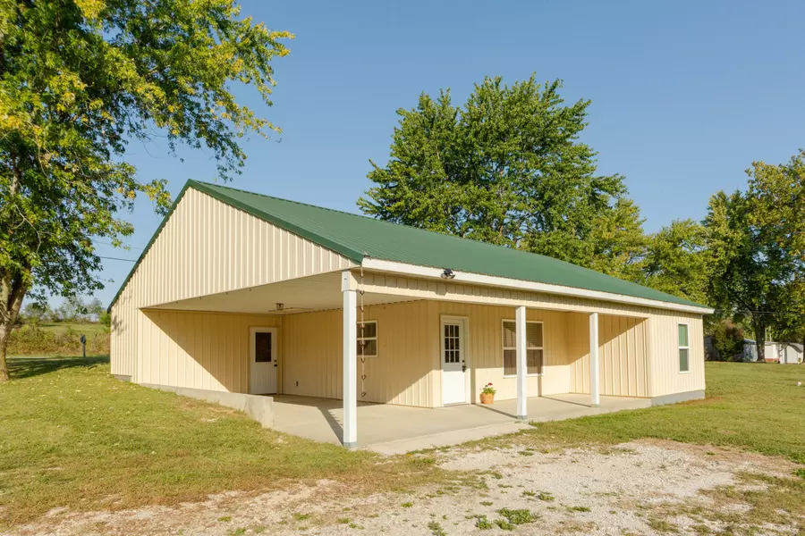 211 Mill ST, Jerico Springs, MO 64756