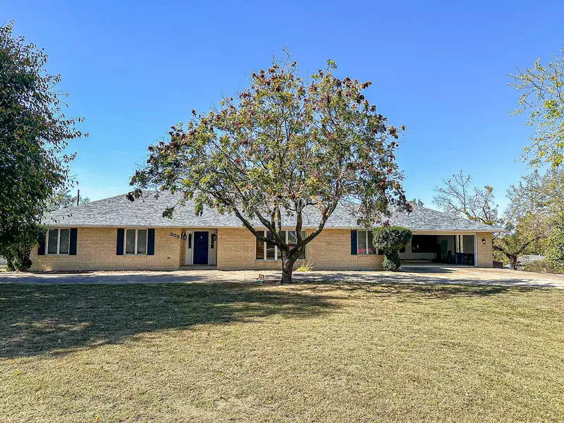 203 N Main ST, Urbana, MO 65767