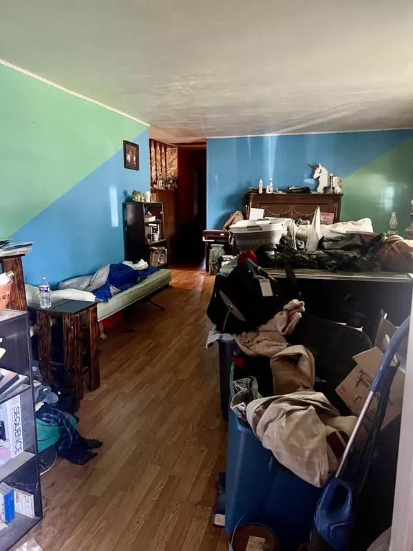 Pierce City, MO 65723,413 Monroe DR