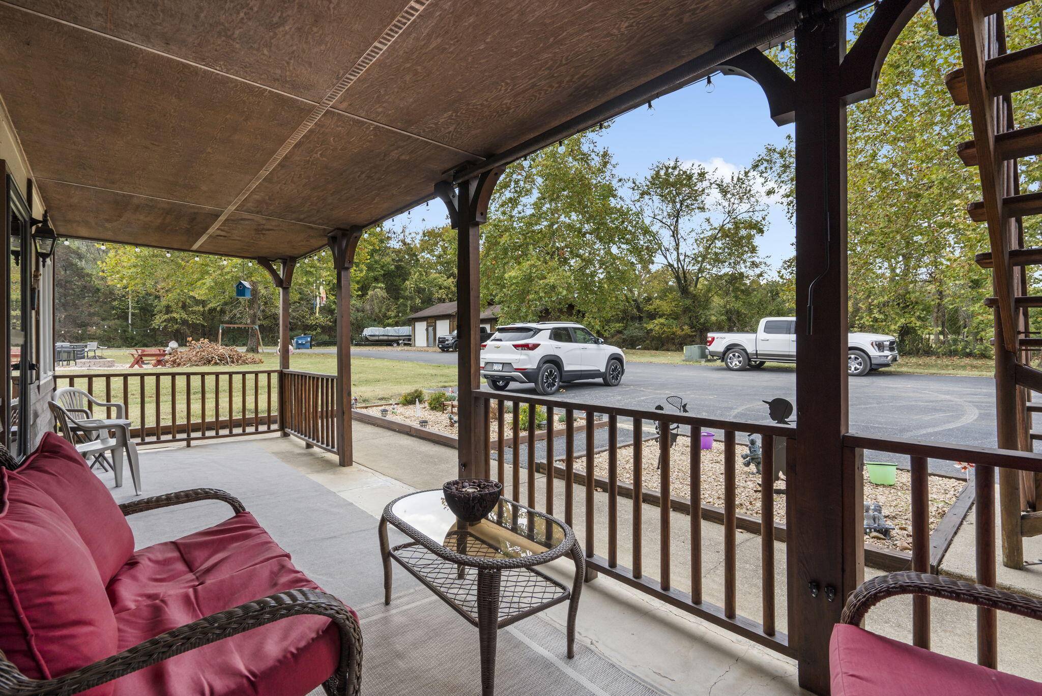 Branson, MO 65616,272 Valencia RD #2