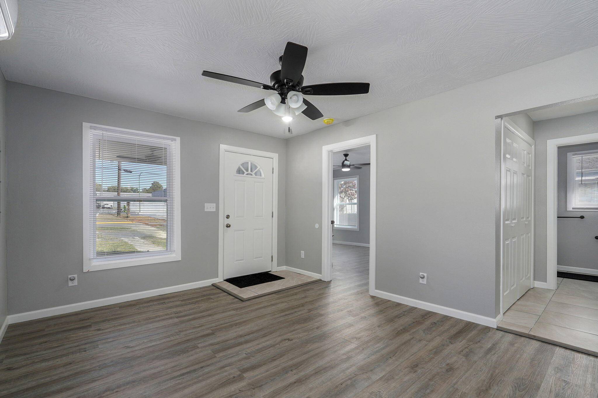 Springfield, MO 65802,1336 W Tampa ST