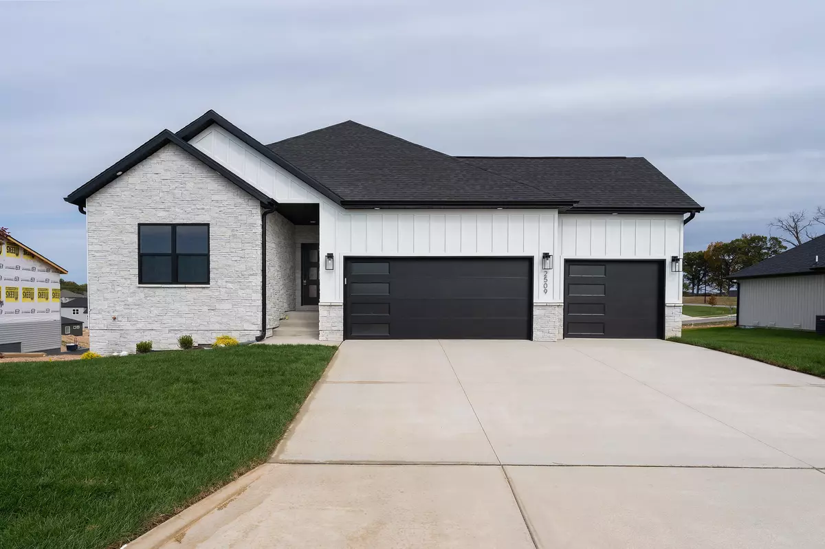 Ozark, MO 65721,2509 W Goldfinch DR