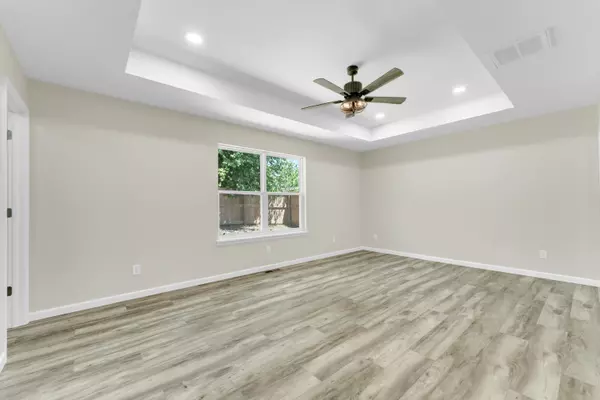 Forsyth, MO 65653,136 Mound ST