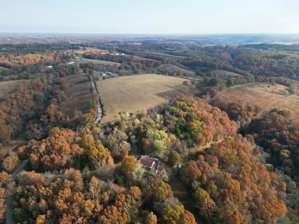 Galena, MO 65656,206 Cave Springs RD