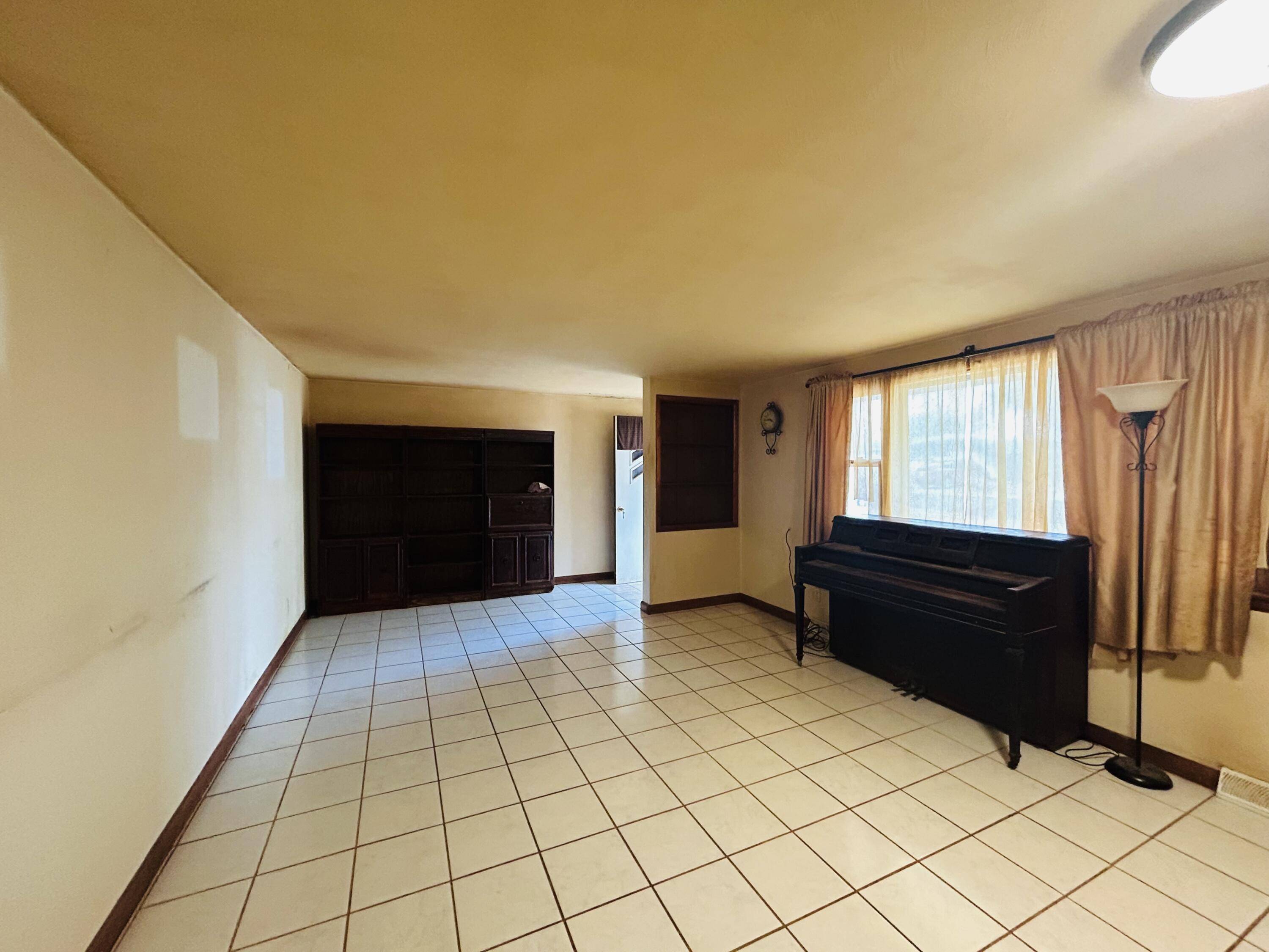 Monett, MO 65708,123 Melody LN