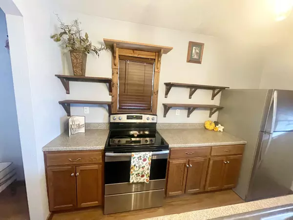 Mountain Grove, MO 65711,112 E 4th Street