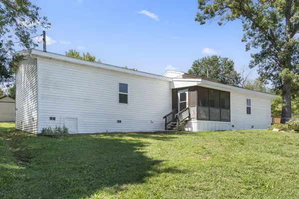 Rockaway Beach, MO 65740,213 4th ST