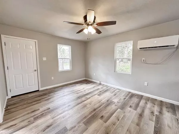 El Dorado Springs, MO 64744,317 W Spring ST