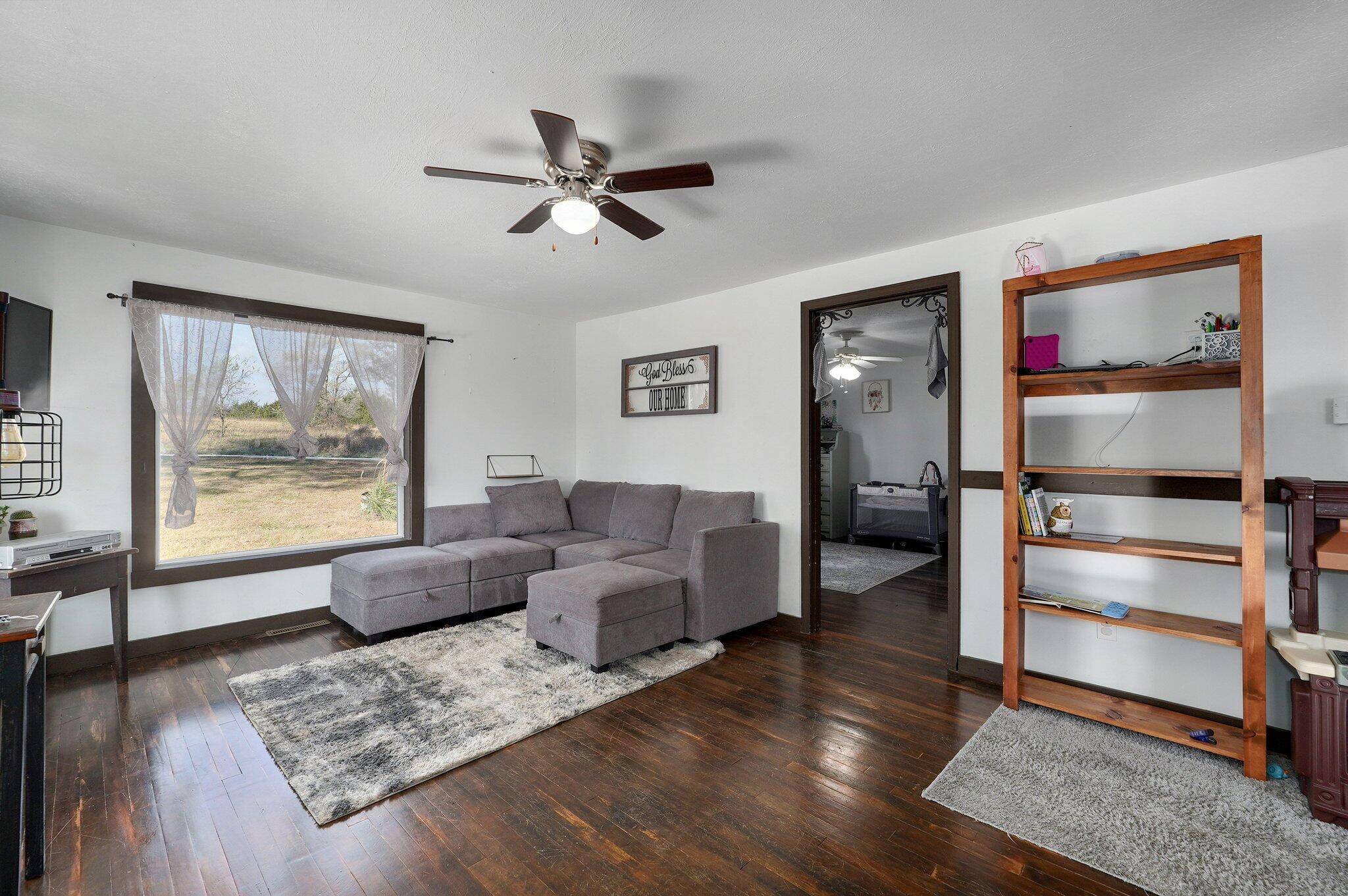 Elkland, MO 65644,124 Center Point RD
