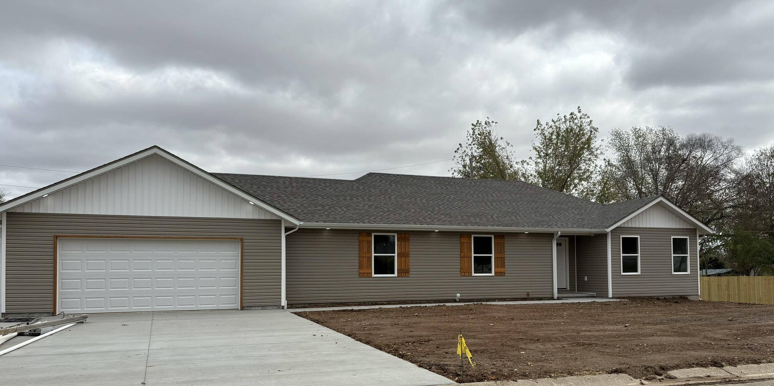 Lebanon, MO 65536,1536 Lana DR