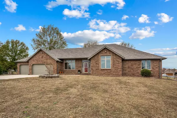 Ozark, MO 65721,3801 N Bobolink DR