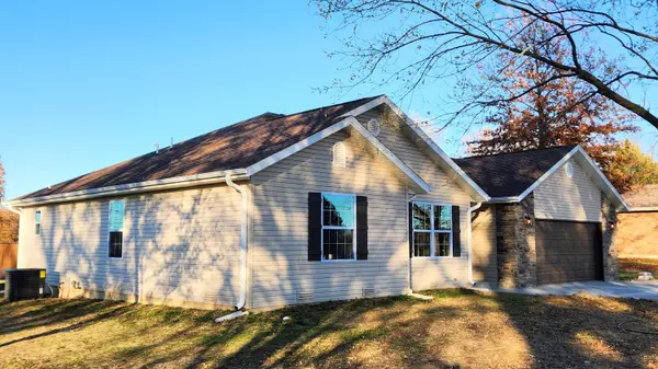 Marshfield, MO 65706,785 Banning ST