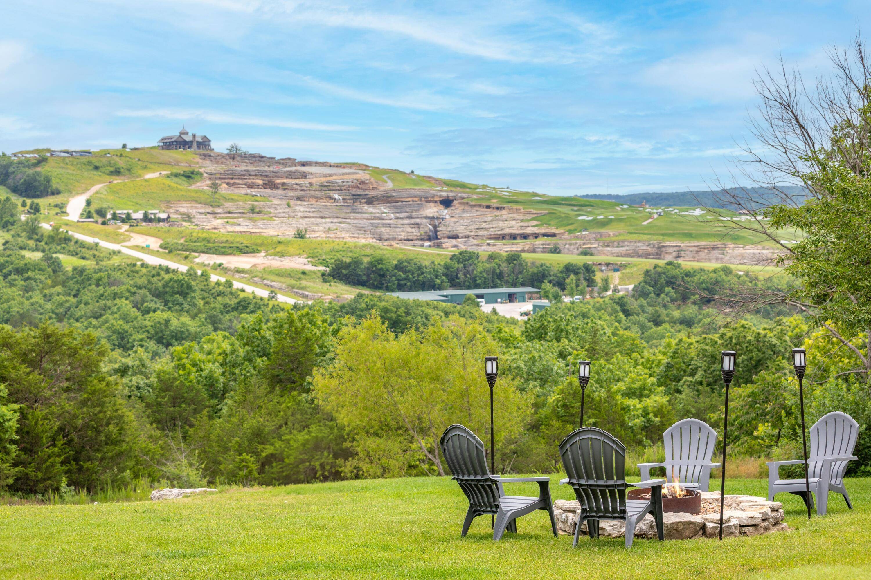 Hollister, MO 65672,245 Golf Club DR