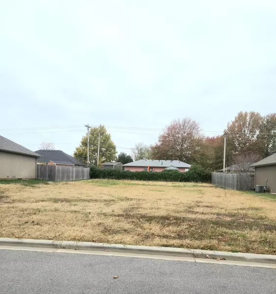 669 N Santa Monica DR, Nixa, MO 65714