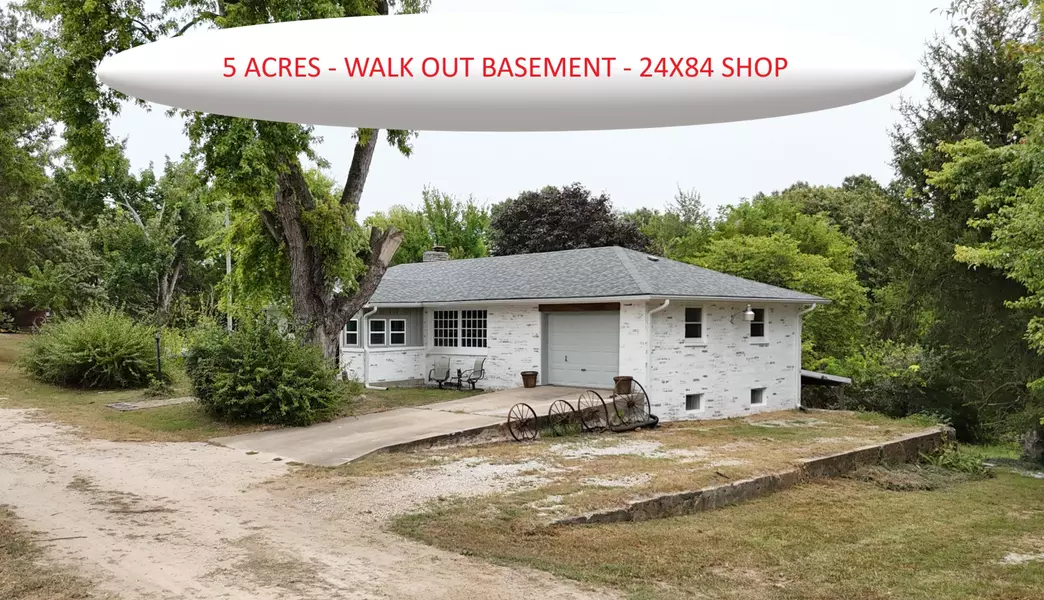 1795 E Us Hwy 160, Ash Grove, MO 65604