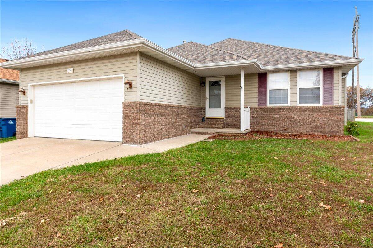1151 S Mahogany RD, Nixa, MO 65714