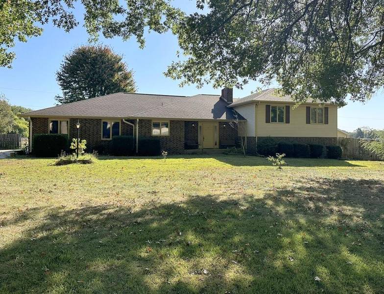 1448 S Briar AVE, Springfield, MO 65809