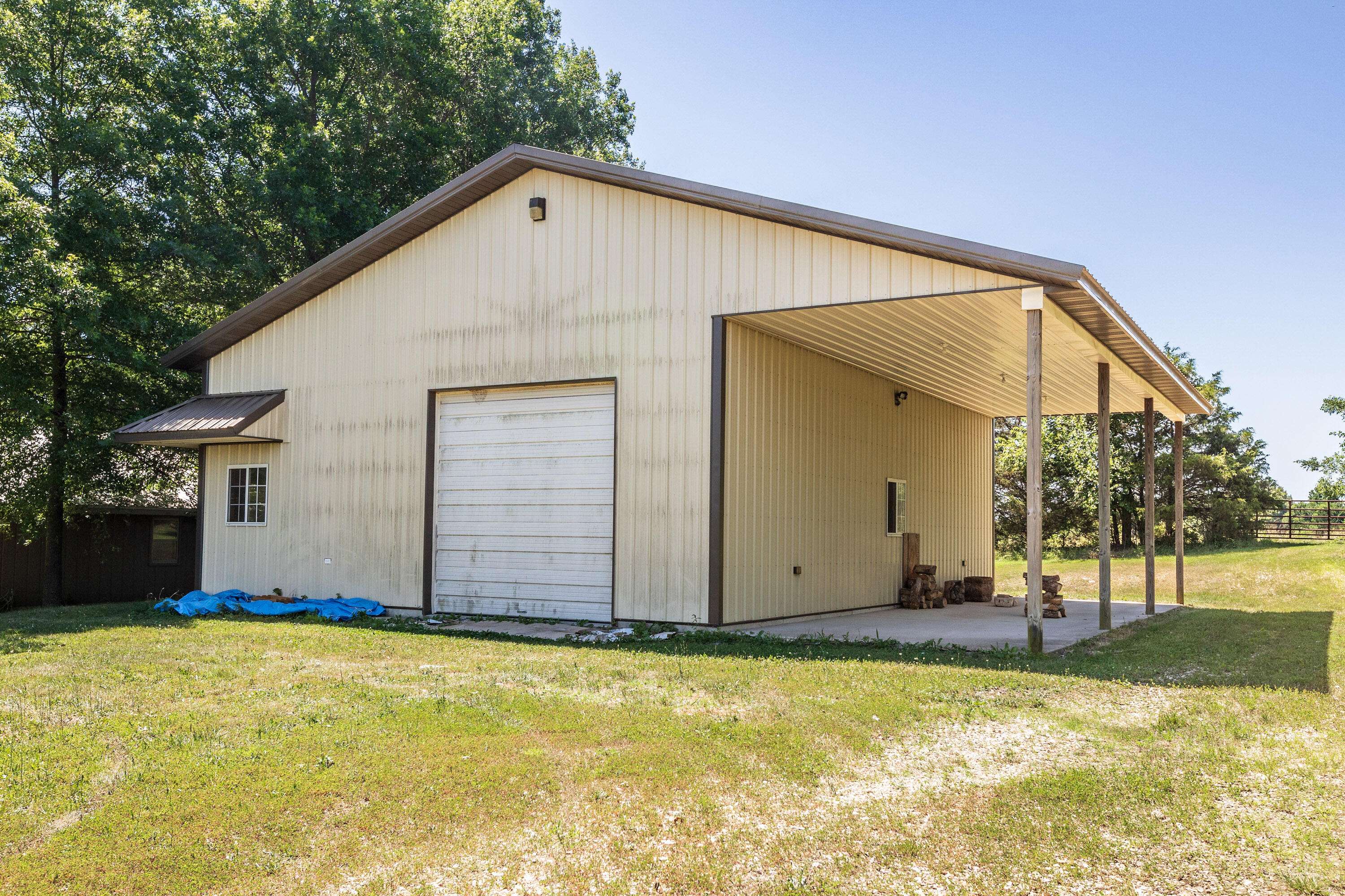 Marshfield, MO 65706,403 Greer Creek RD