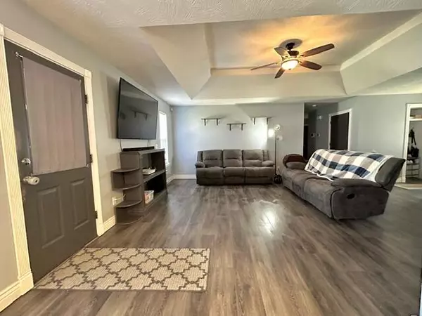 Rogersville, MO 65742,304 Jennifer LN