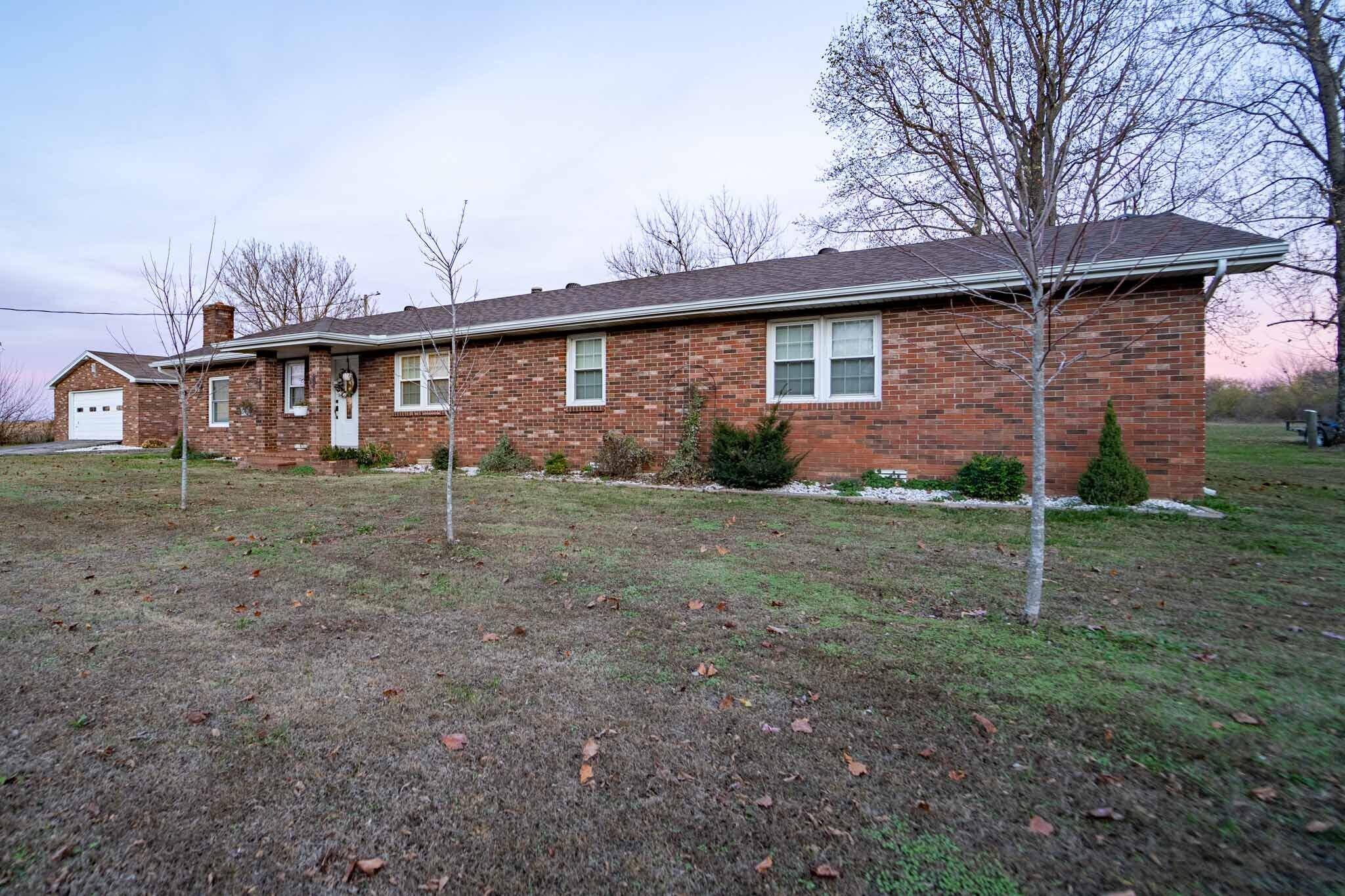 Ash Grove, MO 65604,3316 N Farm Road 47